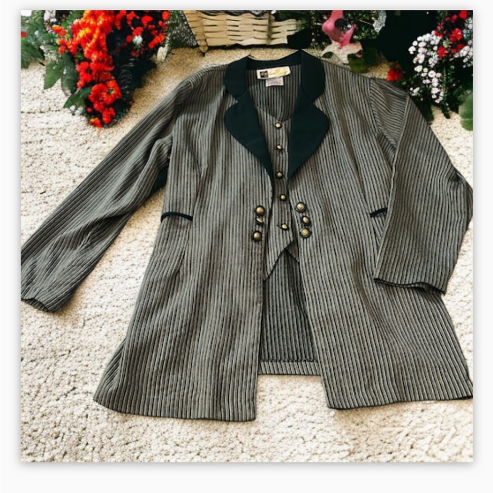 RARE-VTG JDB Green Stripe Blazer W/Built in Vest,Gold Button Detail EUC-Sz16 💛​ - Picture 8 of 14